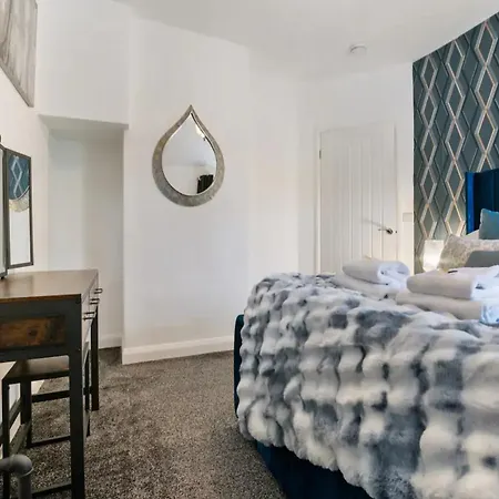 Prázdninový dům 8 Eighth Ave Retreat On The Beautiful 4-bed Pass The Keys York